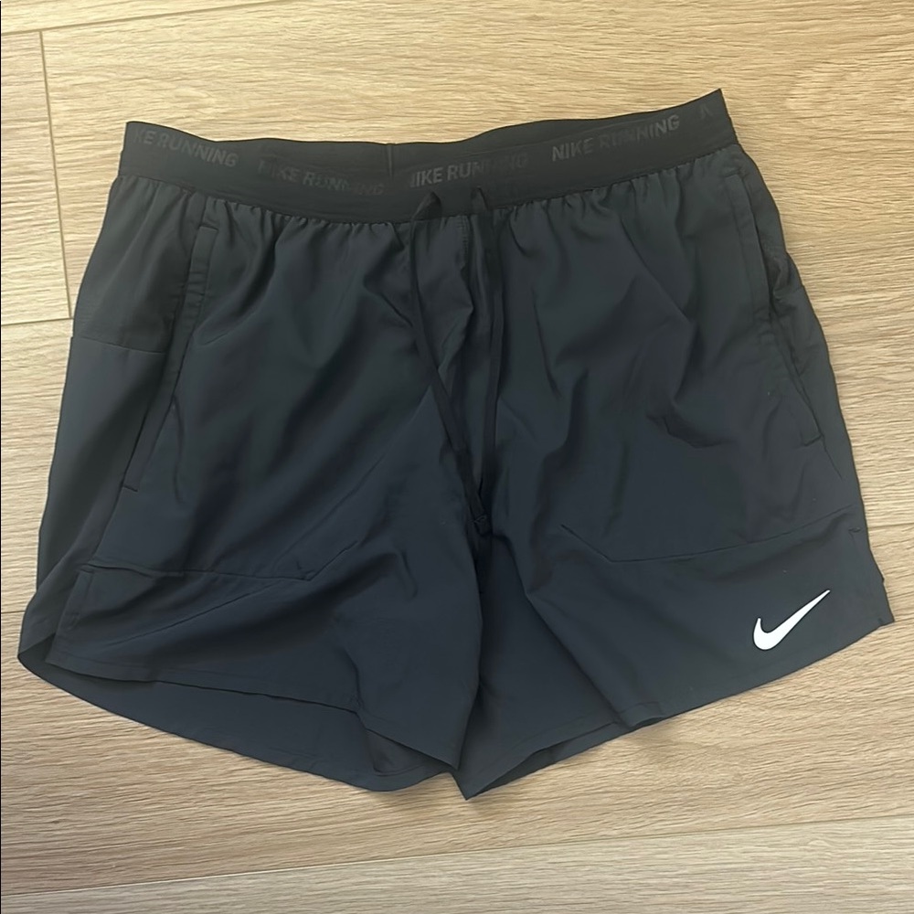 Nike DRI-Fit Men's Black Running Shorts - Medium